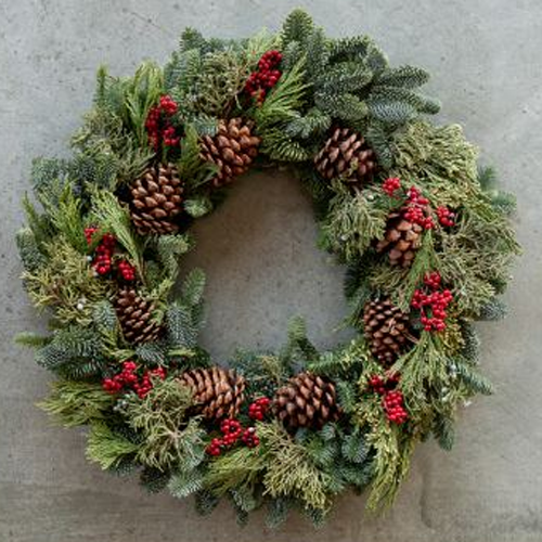 Fresh Christmas Canella Multicone Wreath1